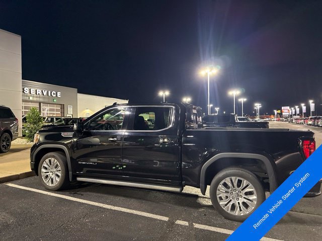 Used 2021 GMC Sierra 1500 Denali w/ Denali Ultimate Package AWD/4WD image 14