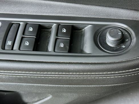 Used 2016 Buick Encore Sport Touring image 15