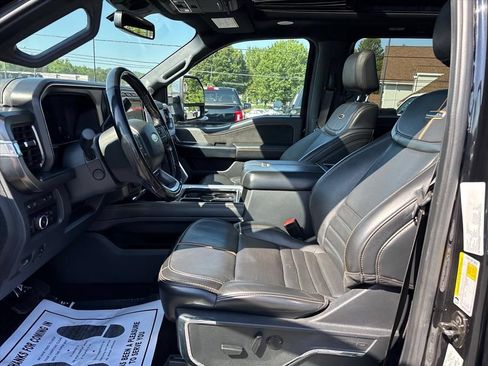 Used 2023 Ford F450 Platinum w/ FX4 Off-Road Package AWD/4WD image 25