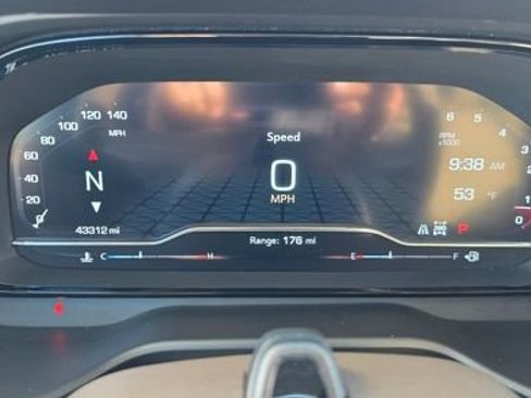 Used 2024 GMC Yukon Denali w/ Advanced Technology Package image 21