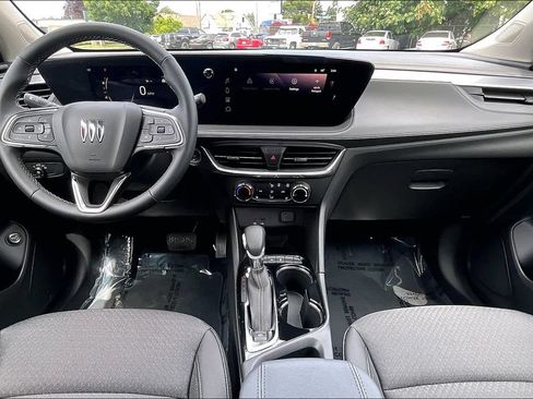 Used 2026 Buick Encore GX Preferred w/ Comfort Package FWD image 16