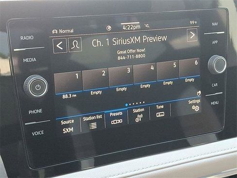 New 2025 Volkswagen Taos SEL image 15