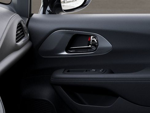 New 2027 Chrysler Pacifica Select FWD image 25