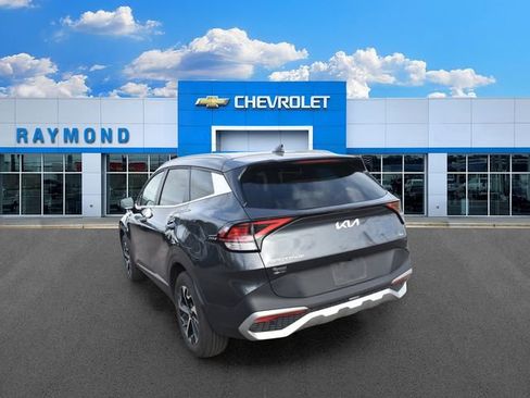 Used 2024 Kia Sportage EX AWD/4WD image 6