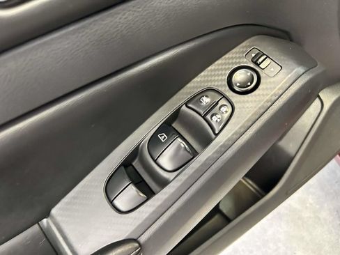 Used 2024 Nissan Altima 2.5 SV FWD image 17