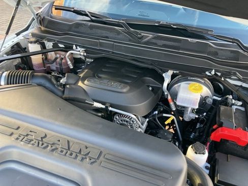 Used 2024 RAM 2500 Big Horn w/ Sport Appearance Package image 22