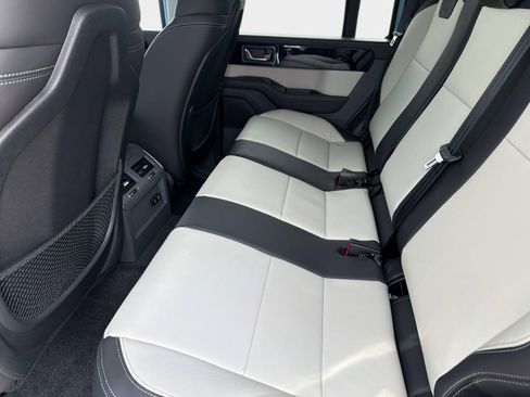 New 2026 INEOS Grenadier Fieldmaster Edition image 11