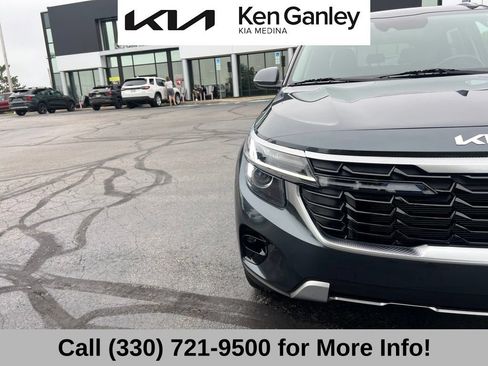 Used 2025 Kia Seltos S AWD/4WD image 18