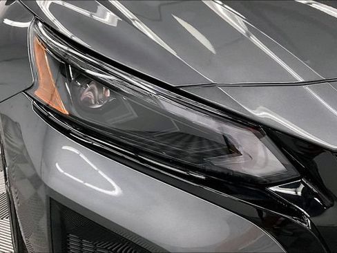 New 2026 Nissan Altima 2.5 SR FWD image 14