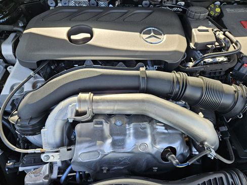 Used 2026 Mercedes-Benz GLA 250 4MATIC image 31