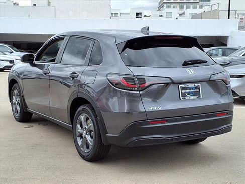 New 2025 Honda HR-V LX image 6