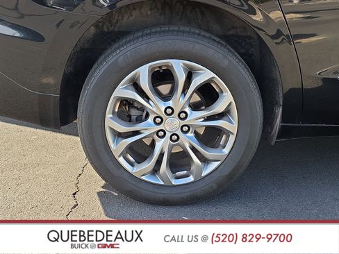 Used 2021 Buick Enclave Avenir w/ Avenir Technology Package image 8