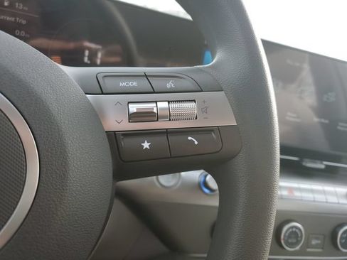 New 2026 Hyundai Kona SE AWD/4WD image 22