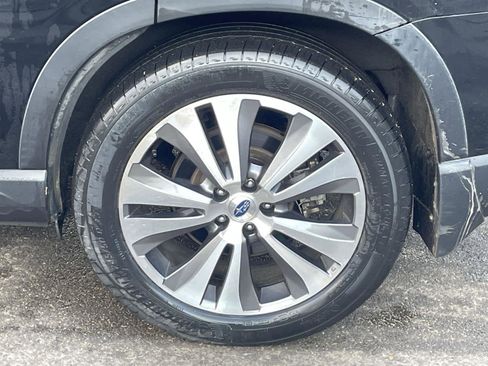 Used 2021 Subaru Ascent Limited w/ Popular Package #2A image 11