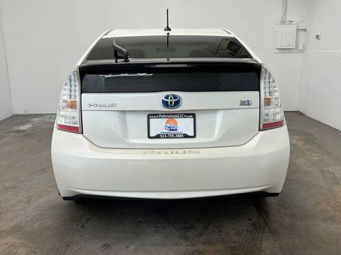 Used 2010 Toyota Prius Three FWD image 5