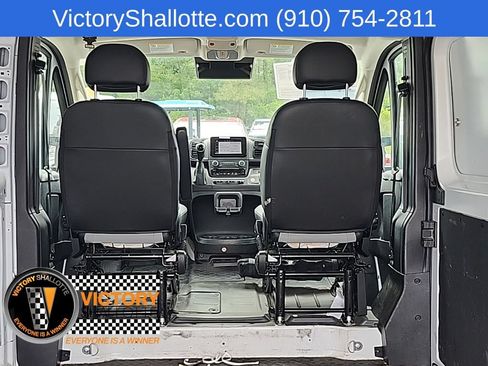 Used 2025 RAM ProMaster 2500 w/ Convenience Group FWD image 18
