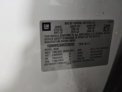 Used 2017 GMC Acadia SLT AWD/4WD image 31