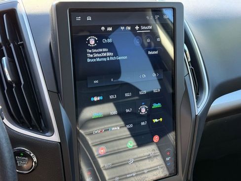 Used 2024 Ford Edge SEL image 23