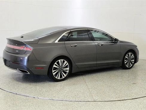 Used 2018 Lincoln MKZ Select w/ Technology Package FWD image 7