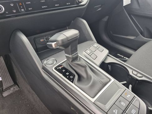 New 2026 Kia Sportage LX AWD/4WD image 9