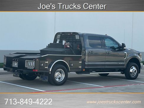 Used 2019 Ford F350 Lariat w/ Lariat Value Package image 7