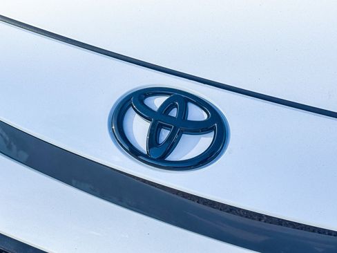 New 2026 Toyota Corolla SE w/ SE Package FWD image 10