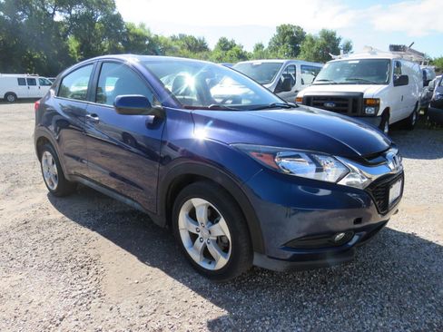 Used 2017 Honda HR-V LX image 25