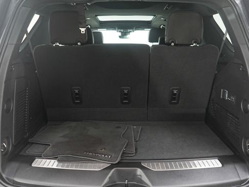 Used 2025 Chevrolet Tahoe High Country w/ Sun And Tow Package image 12