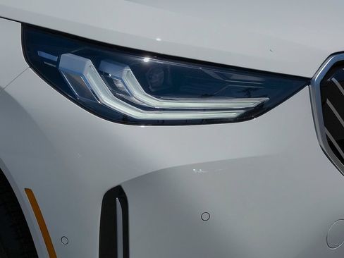 New 2026 BMW X3 xDrive30i AWD/4WD image 6