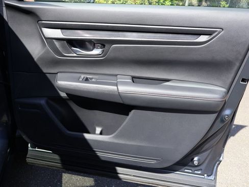 Used 2023 Honda CR-V Sport image 29