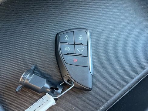 Used 2024 GMC Sierra 2500 SLT w/ SLT Premium Package image 68