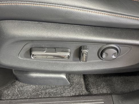 Used 2025 Honda CR-V Sport-L image 16
