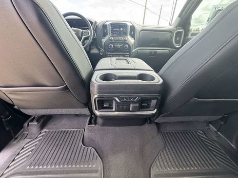 Used 2020 Chevrolet Silverado 2500 LTZ w/ LTZ Premium Package image 11