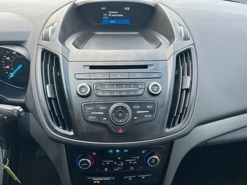 Used 2018 Ford Escape SE FWD image 20