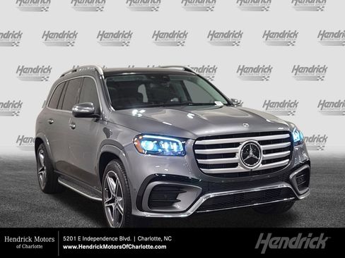 New 2026 Mercedes-Benz GLS 450 4MATIC image 1