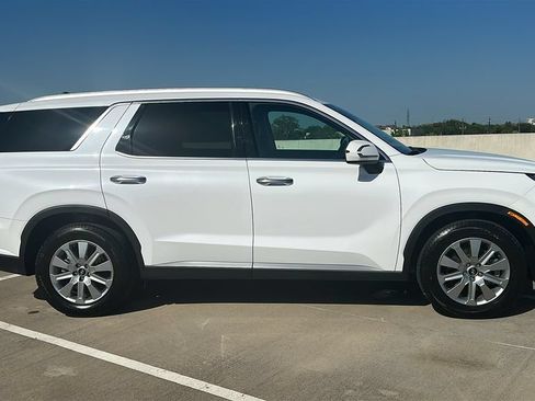 Used 2025 Hyundai Palisade SEL FWD image 13