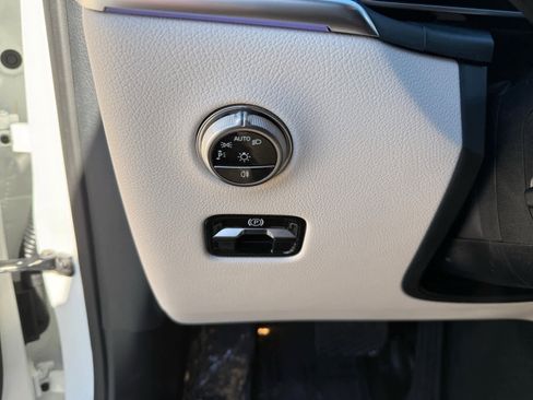 New 2026 Mercedes-Benz GLC 300 GLC 300 image 21