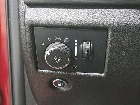 Used 2022 Jeep Grand Cherokee Laredo X AWD/4WD image 27