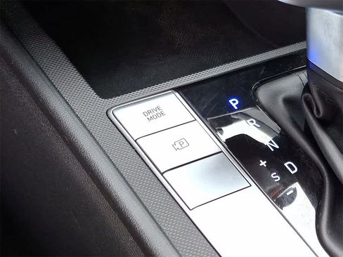 Used 2021 Hyundai Elantra SEL image 24