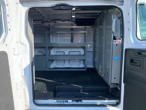 Used 2020 Ford Transit 250 Low Roof w/ Exterior Upgrade Package RWD image 27