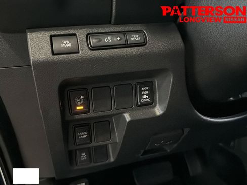 Used 2022 Nissan Frontier Pro-X w/ Pro-X Premium Package RWD image 11