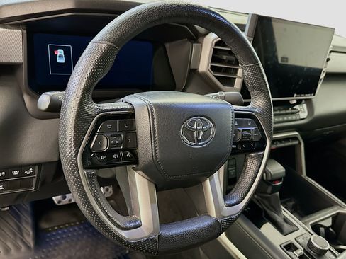 Used 2024 Toyota Tundra Limited image 18