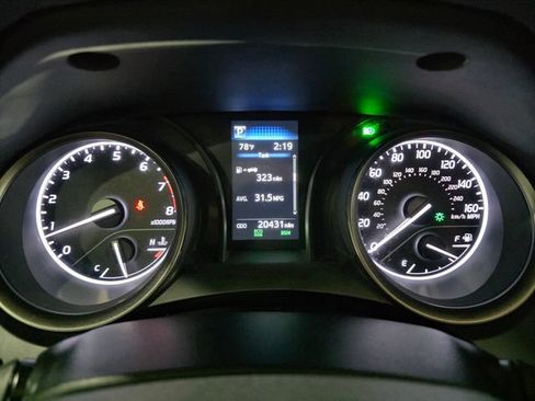Used 2024 Toyota Camry SE w/ Convenience Package FWD image 17