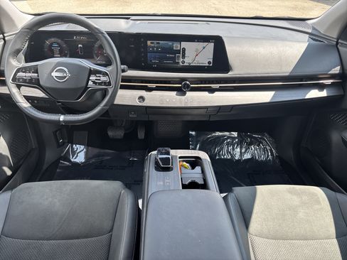 Used 2023 Nissan Ariya FWD image 14