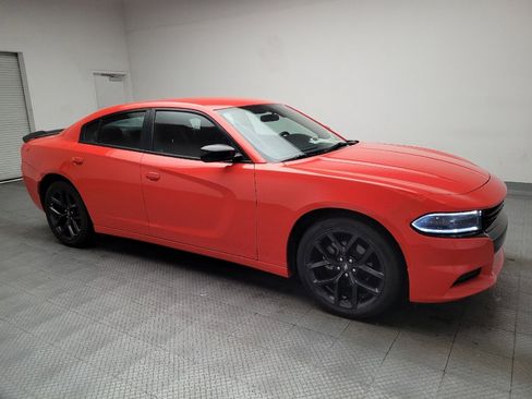 Used 2022 Dodge Charger SXT w/ Blacktop Package image 11