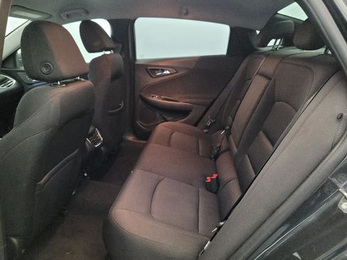 Used 2018 Chevrolet Malibu LT FWD image 18