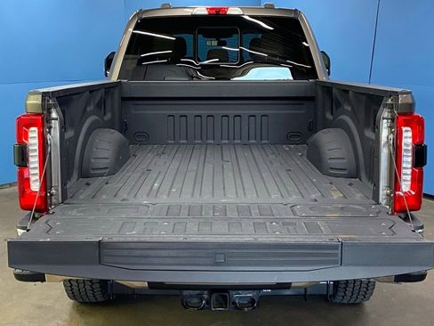 Used 2023 Ford F350 Lariat w/ Lariat Ultimate Package image 10