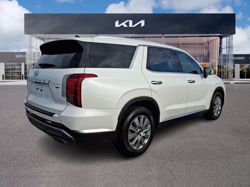 Used 2023 Hyundai Palisade SEL image 6