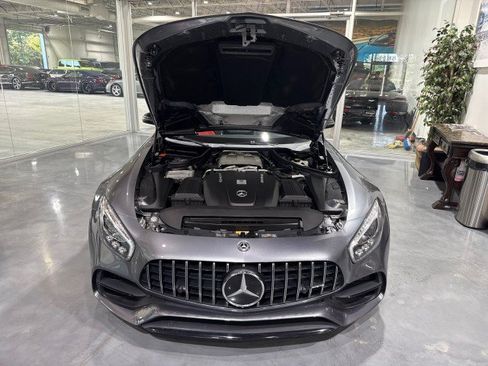 Used 2019 Mercedes-Benz AMG GT Roadster image 24