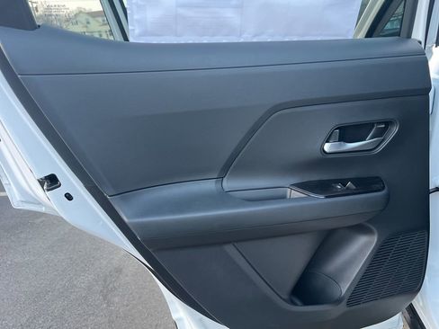 New 2026 Nissan Kicks SR w/ SR Premium Package AWD/4WD image 29